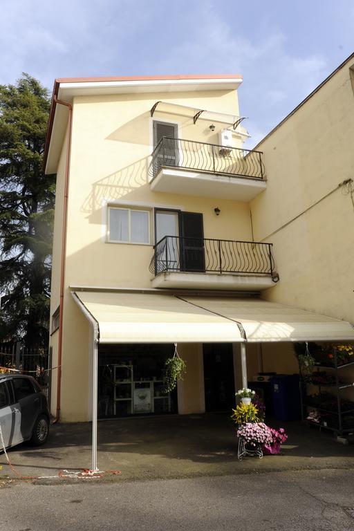 Casa Vacanza La Rondine Valmontone Eksteriør billede