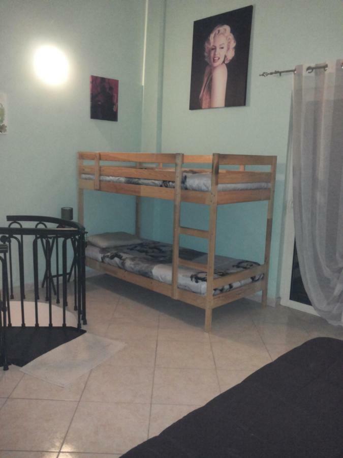 Casa Vacanza La Rondine Valmontone Eksteriør billede